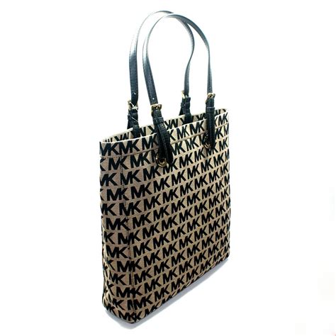 michael kors jet set ew signature jacquard tote black|Michael Kors Tote bags for Women .